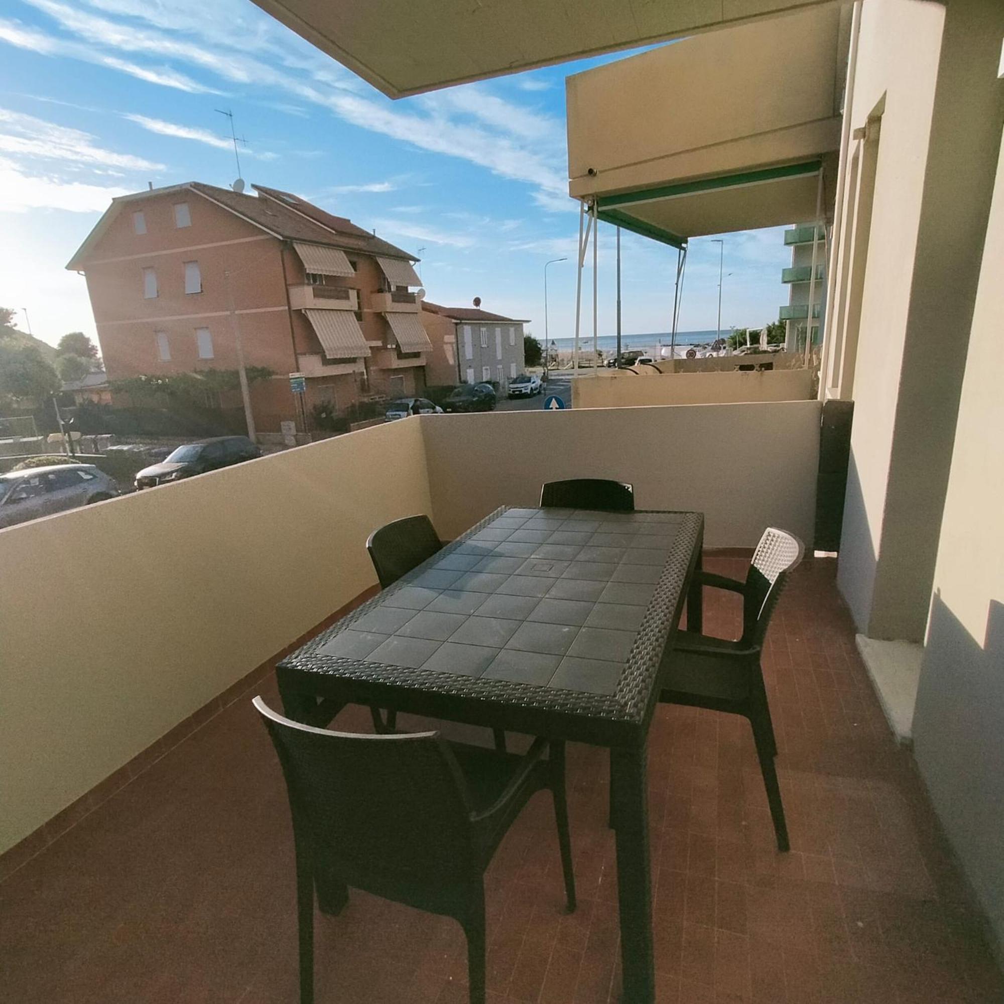 Appartamento Azzurro Pesaro Exterior foto